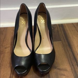 Vince Camuto peep toe Stilletto